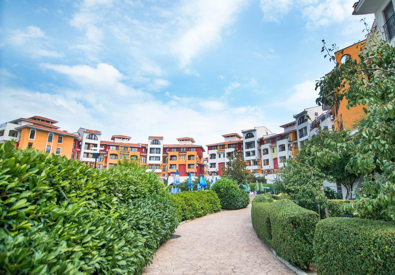 Апарт отель Marina Cape Vacation Complex Равда Экстерьер фото